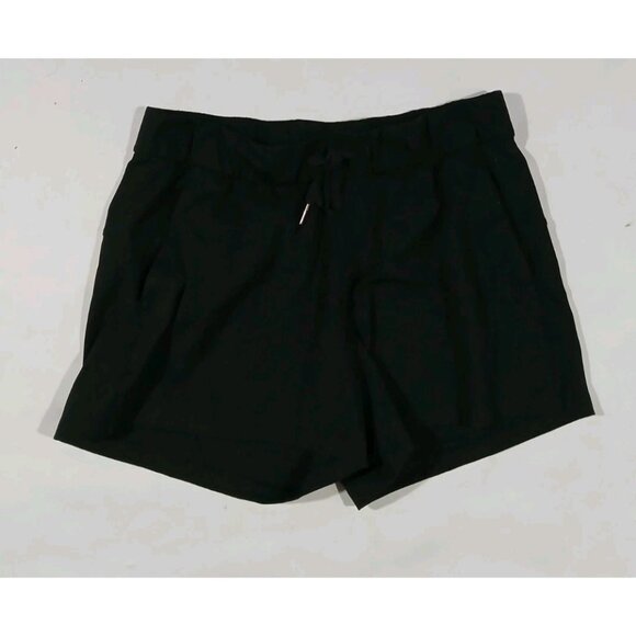 Lululemon On the Fly Shorts 2.5" Size 8 Black Pull On Travel Workout Run Gym - Picture 1 of 8
